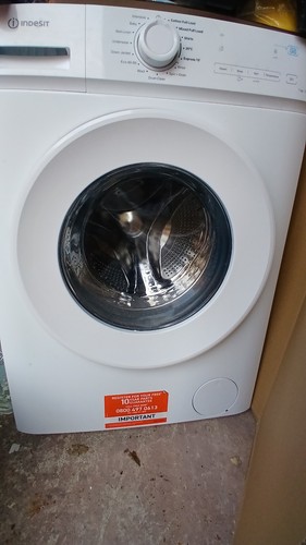 Indesit white freestanding - white,