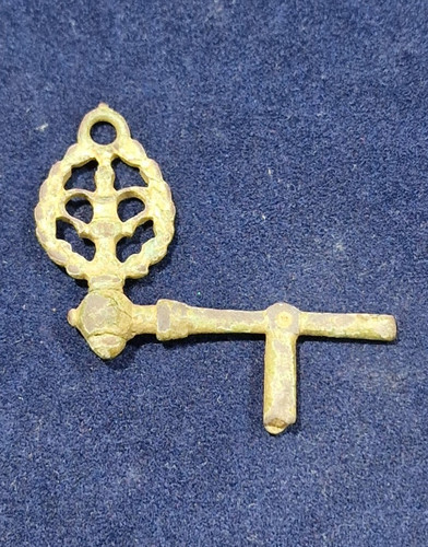 Antique crank style pocket - antique,