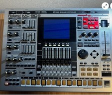 Roland MC-909 rhythm machine