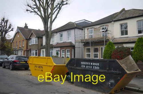 Photo 6x4 houses douglas rd - on,