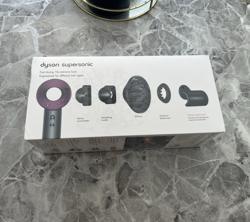Dyson supersonic hair dryer - supersonic,