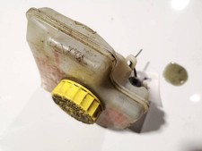  Reservoir brake master