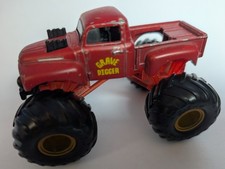 Monster Jam Grave Digger Red
