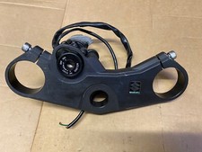 SUZUKI GSXR 600 K6 K7 2006 2007 06 07 TOP FORK YOKES **NO KEYS**