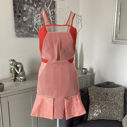 Three floor coral mesh - coral,