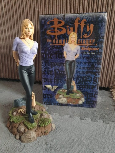 Varner studios inch - 12, buffy