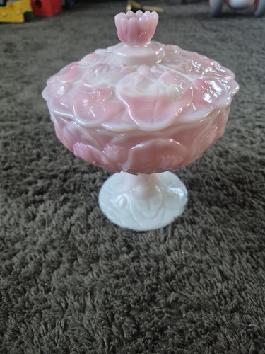 Fenton rosalene water lilly - fenton,