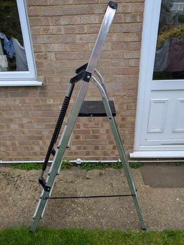 Clima step ladder with - step,