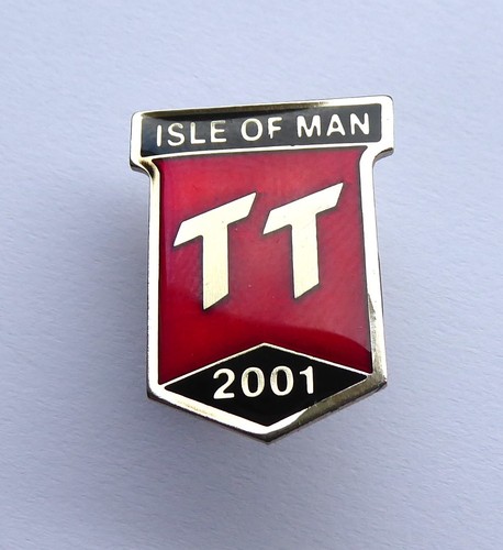 2001 isle man badge - of, tt