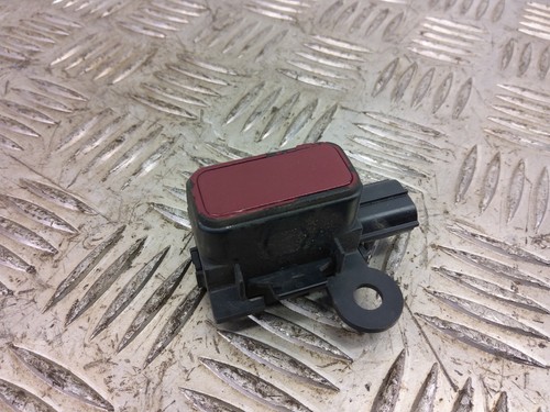 Lexus 300 430 - 450h, front
