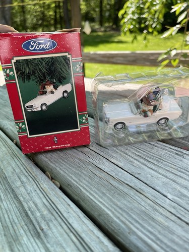 Enesco treasury christmas - enesco,