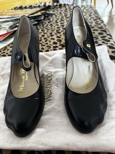 Vivienne westwood black - vivienne,