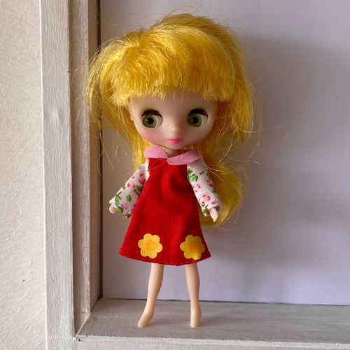 Petite blythe doll - -, for