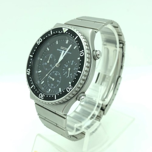 W2352 seiko 7a28 7040 - [w2352],