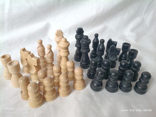 Wooden chess pieces 6 - wooden, 6.3cm