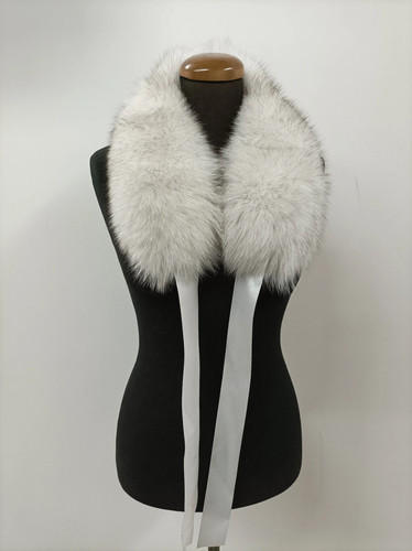 Real fur fox collar white - fur, in
