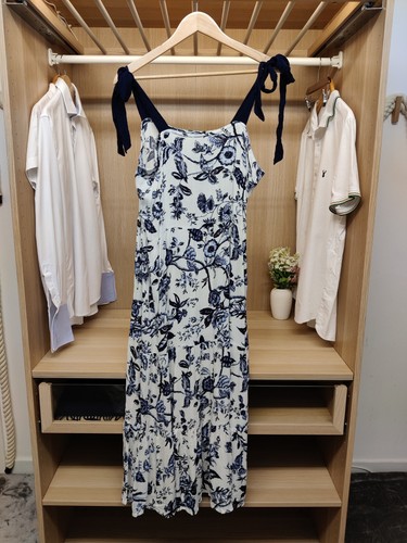 Bnwt oasis dress maxi - bnwt,