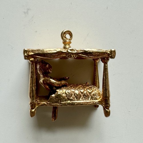 Vintage 9ct gold moving - gold,