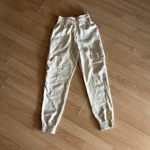 Zara beige light yellow cargo - light,