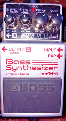 Boss bass synthesiser syb - boss,