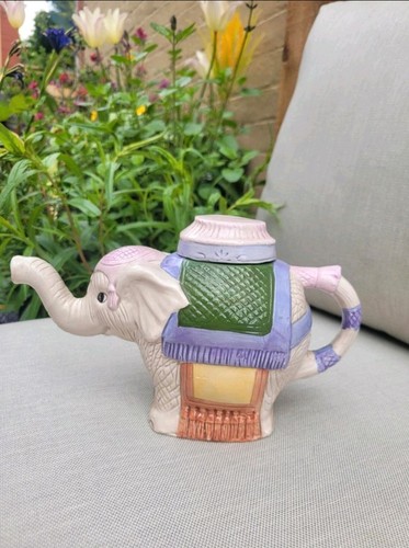 Vintage elephant teapot - elephant,