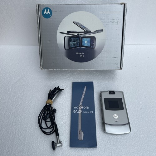 Motorola silver razr - motorola,