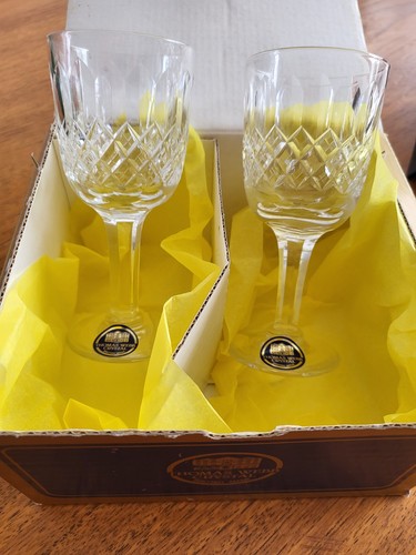 Pair vintage thomas webb - of,