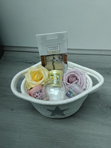 Yankee candle gift - yankee,