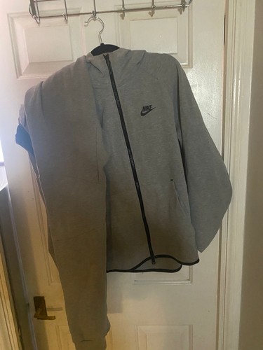 Nike tech fleece old - tech,
