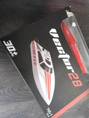 Racent vector fast boat - rc,