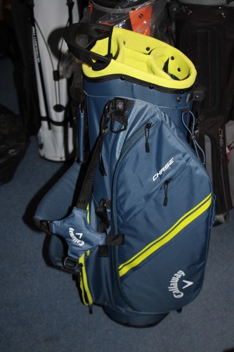 New callaway chase - stand, bag