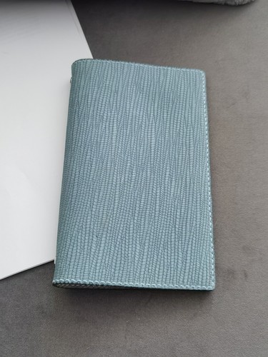 Real leather ring binder - real,