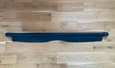 Retractable parcel shelf for - retractable,