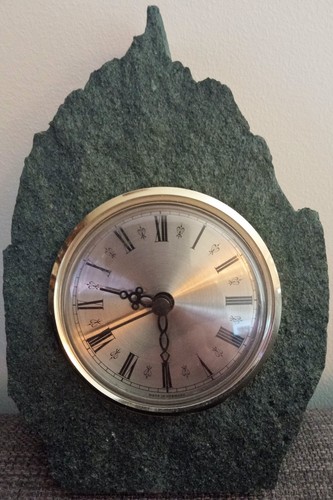 Green slate mantel clock - green,