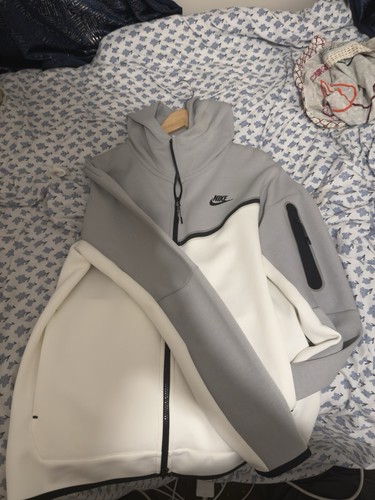 Nike tech fleece old - nike, season