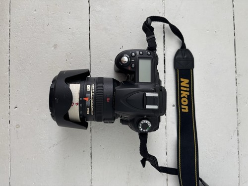 Nikon d90 dslr camera - dslr,