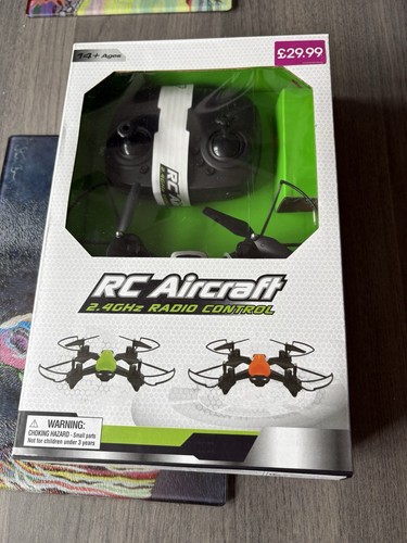 Aircraft easy to fly - r/c,