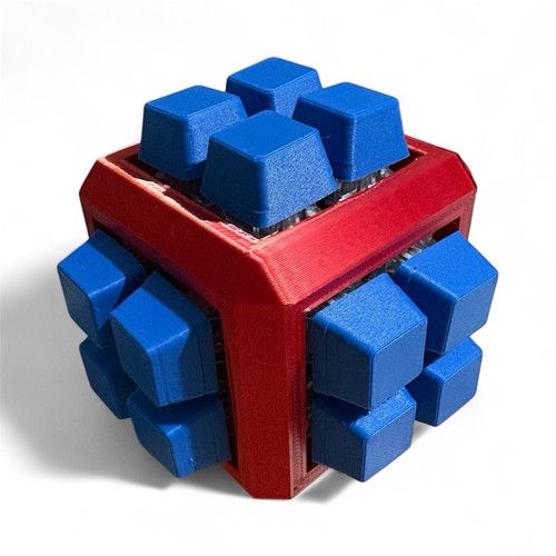 Mechanical click cube - click,