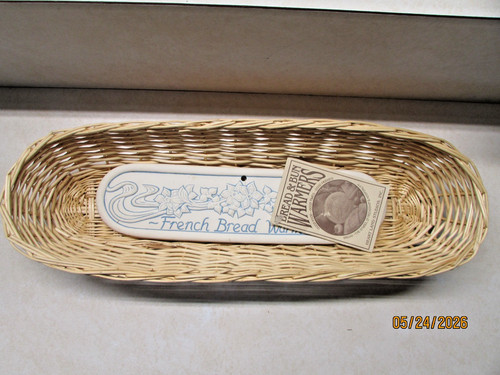 Vtg 1991 french - bread, warmer