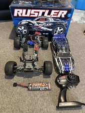 Traxxas Rustler brushed complete batt charger 2WD hardly used