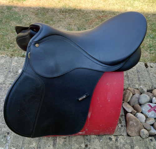 Black med wintec - black, 17.5”
