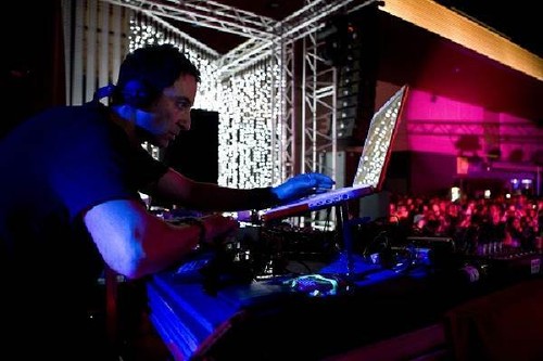 Dubfire live hard - hard, &