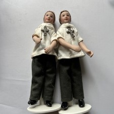 2 X 1/12 Scale Dolls House