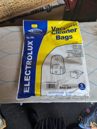 Electrolux vacuum cleaner - electrolux,