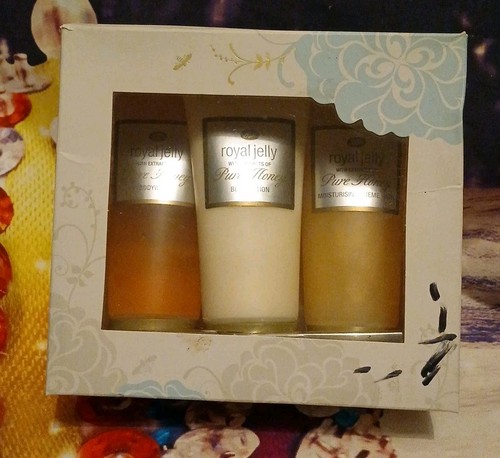 Boots royal jelly bath creme - boots,