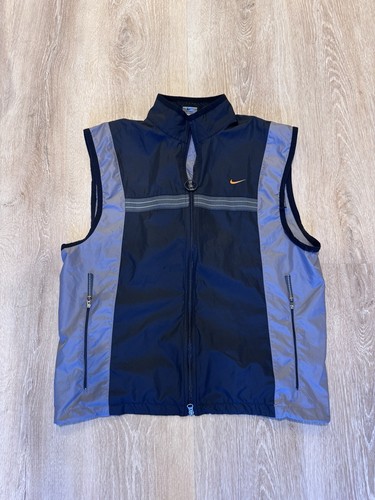 Super vintage silver nike tab - super,