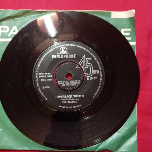The beatles paperback - the,