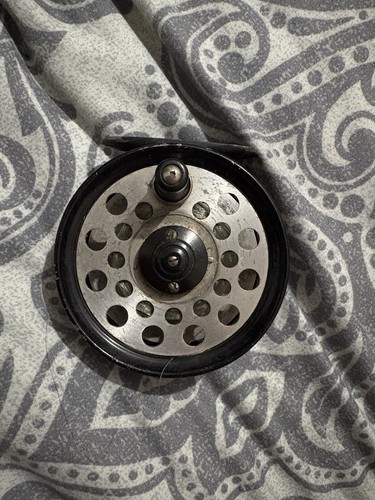 Vintage fly fishing reel - vintage,