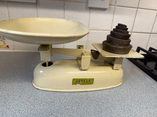 Vintage kitchen balance scales - kitchen,