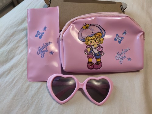 Strawberry shortcake zip - zip, up